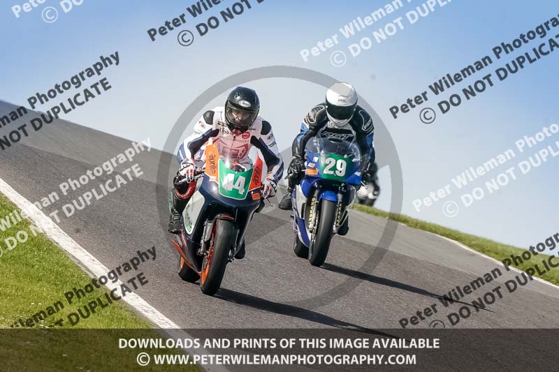cadwell no limits trackday;cadwell park;cadwell park photographs;cadwell trackday photographs;enduro digital images;event digital images;eventdigitalimages;no limits trackdays;peter wileman photography;racing digital images;trackday digital images;trackday photos